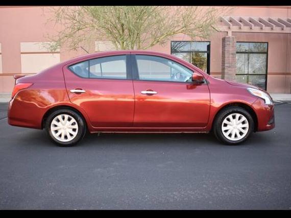 NISSAN VERSA 2019 3N1CN7AP0KL850724 image