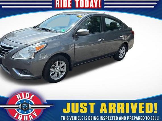 NISSAN VERSA 2019 3N1CN7AP8KL841365 image