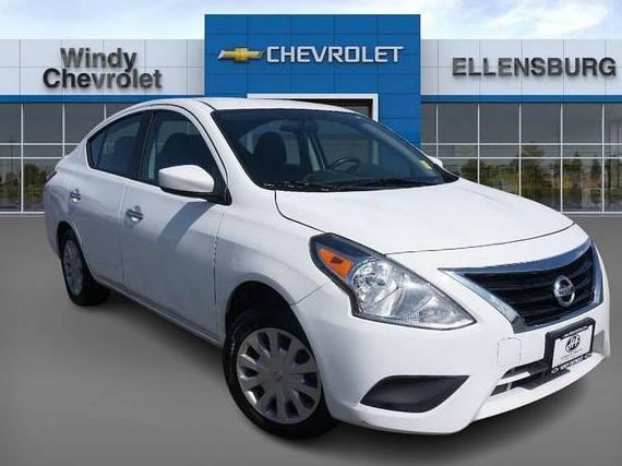 NISSAN VERSA 2019 3N1CN7AP7KL861137 image