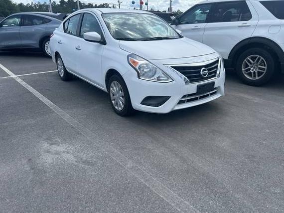 NISSAN VERSA 2019 3N1CN7AP3KL878551 image