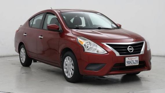 NISSAN VERSA 2018 3N1CN7AP2JL874652 image