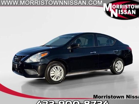 NISSAN VERSA 2018 3N1CN7AP0JL853721 image
