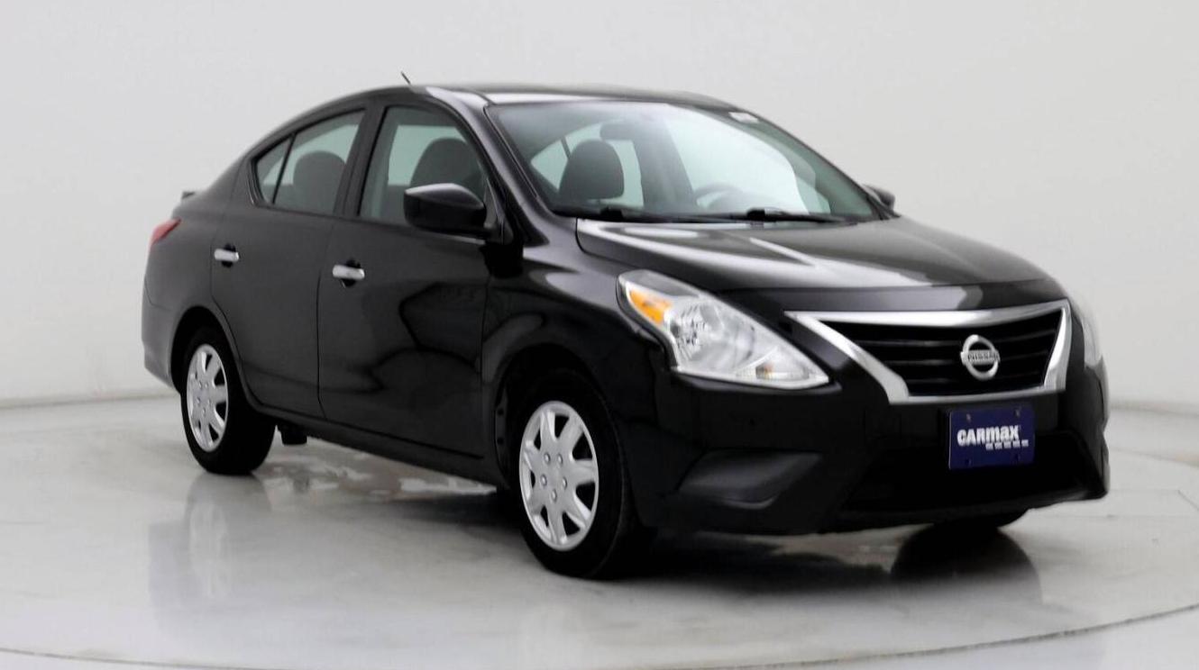 NISSAN VERSA 2018 3N1CN7AP4JL881344 image