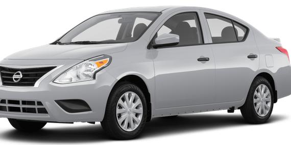 NISSAN VERSA 2018 3N1CN7AP5JL810881 image