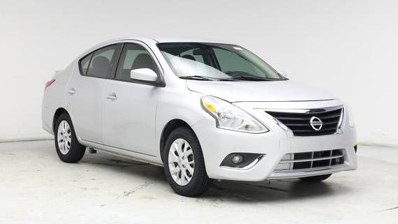 NISSAN VERSA 2018 3N1CN7AP2JL816217 image