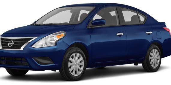 NISSAN VERSA 2018 3N1CN7AP0JL822176 image