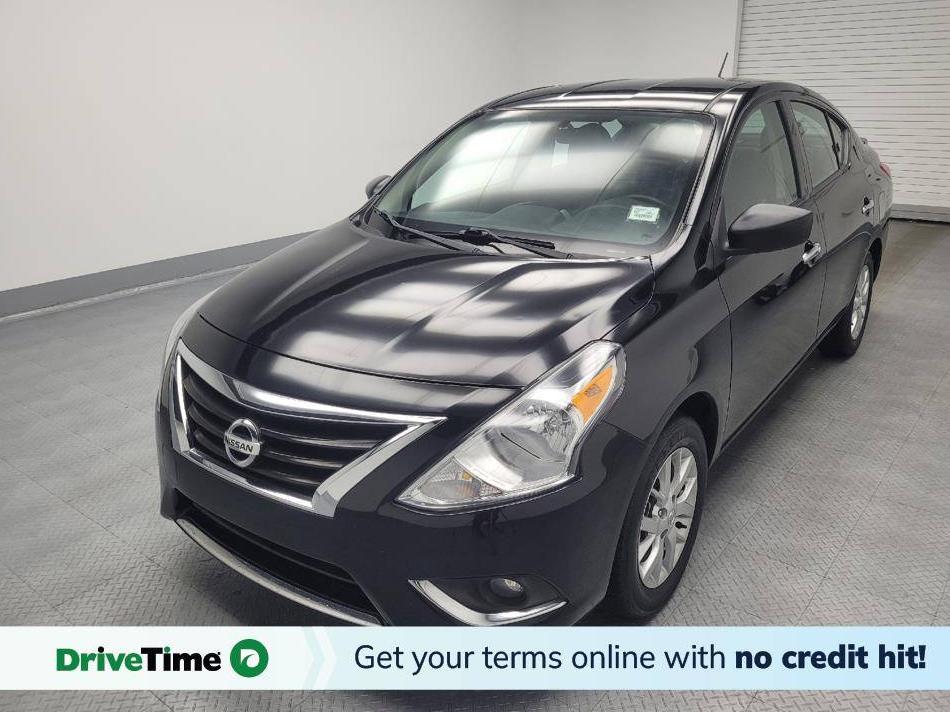 NISSAN VERSA 2018 3N1CN7AP8JL836004 image