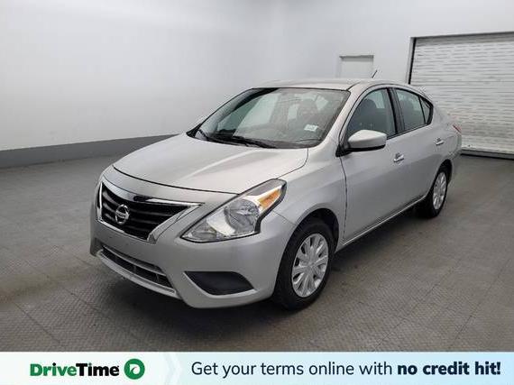 NISSAN VERSA 2018 3N1CN7AP0JL869563 image