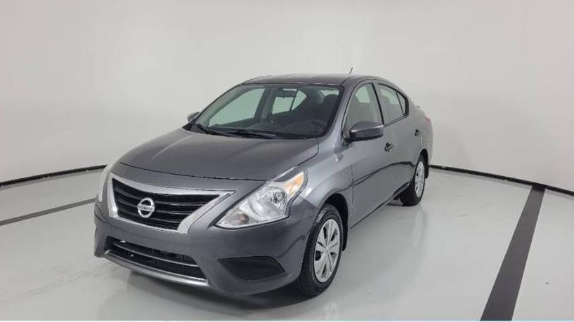 NISSAN VERSA 2018 3N1CN7AP9JL805862 image