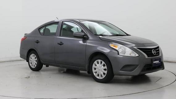 NISSAN VERSA 2018 3N1CN7AP3JL882341 image