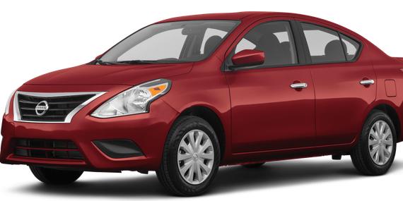 NISSAN VERSA 2018 3N1CN7AP8JK396971 image