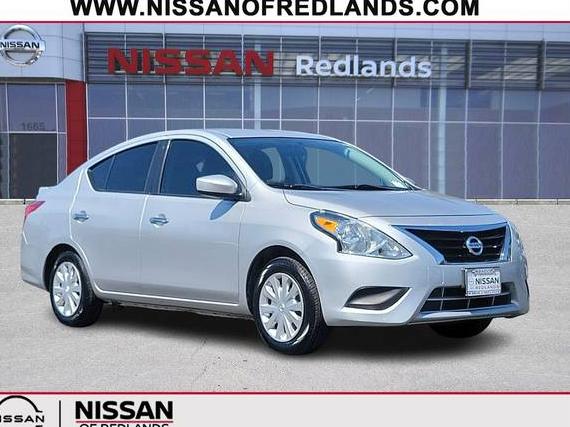 NISSAN VERSA 2018 3N1CN7AP1JK442527 image
