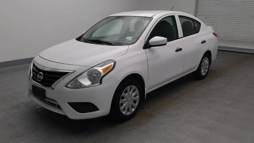 NISSAN VERSA 2018 3N1CN7AP7JL867275 image