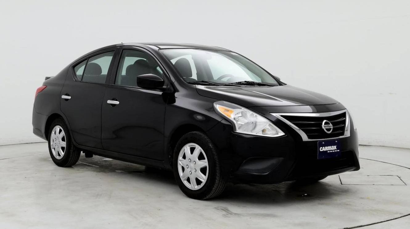 NISSAN VERSA 2018 3N1CN7AP7JL814592 image