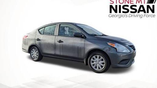 NISSAN VERSA 2018 3N1CN7APXJL835677 image