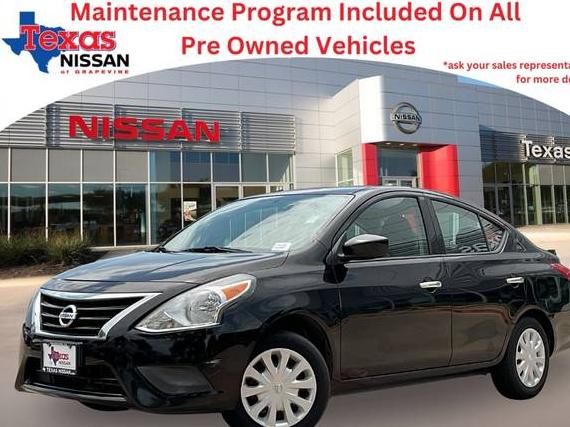 NISSAN VERSA 2018 3N1CN7AP1JL843246 image