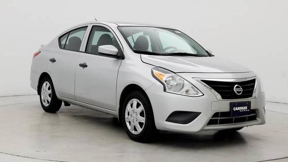 NISSAN VERSA 2018 3N1CN7AP8JL887728 image
