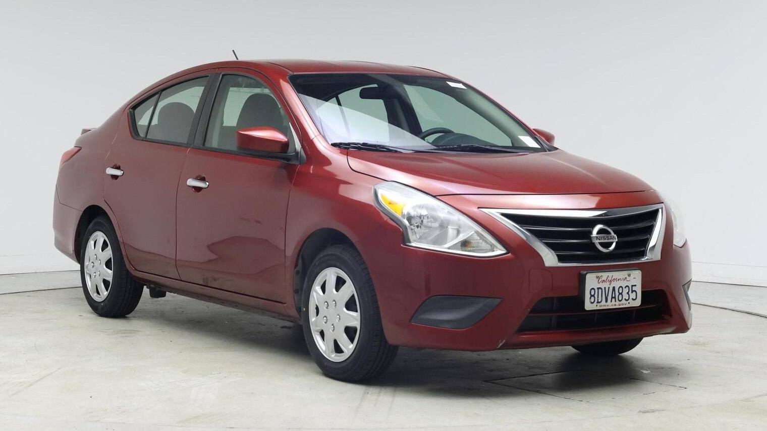 NISSAN VERSA 2018 3N1CN7AP3JL877799 image