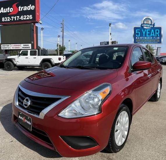 NISSAN VERSA 2018 3N1CN7AP0JL860975 image