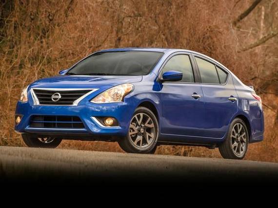 NISSAN VERSA 2018 3N1CN7AP9JL887771 image