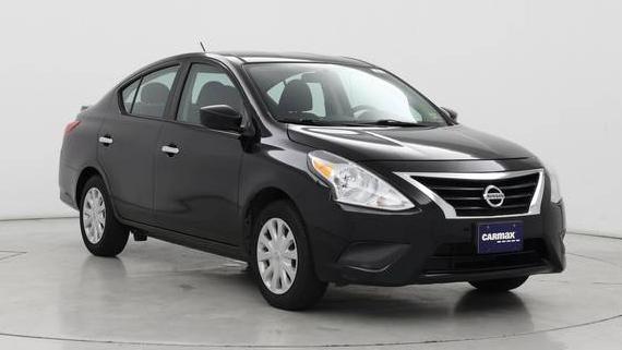 NISSAN VERSA 2018 3N1CN7AP3JL800379 image
