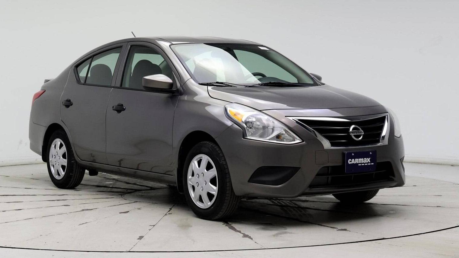 NISSAN VERSA 2017 3N1CN7AP7HL819690 image