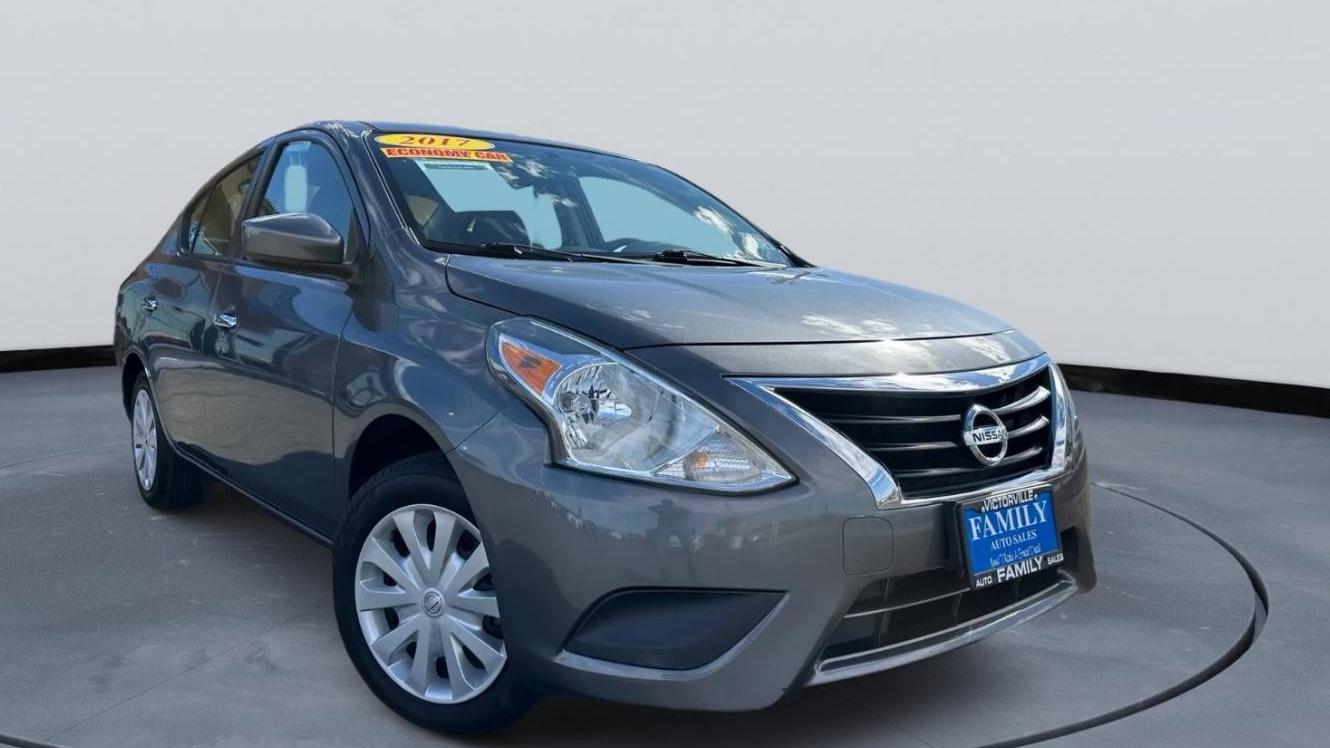 NISSAN VERSA 2017 3N1CN7AP0HL860310 image