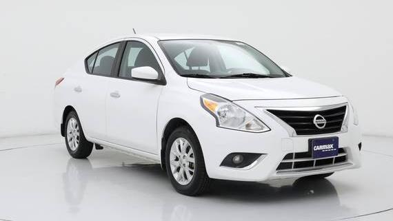 NISSAN VERSA 2017 3N1CN7AP8HL869353 image