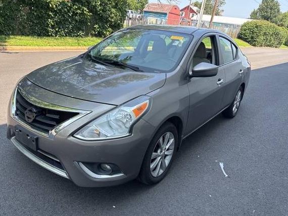 NISSAN VERSA 2017 3N1CN7AP2HL835067 image