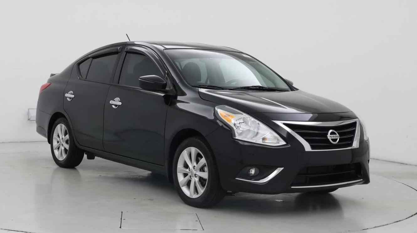 NISSAN VERSA 2017 3N1CN7APXHL820848 image