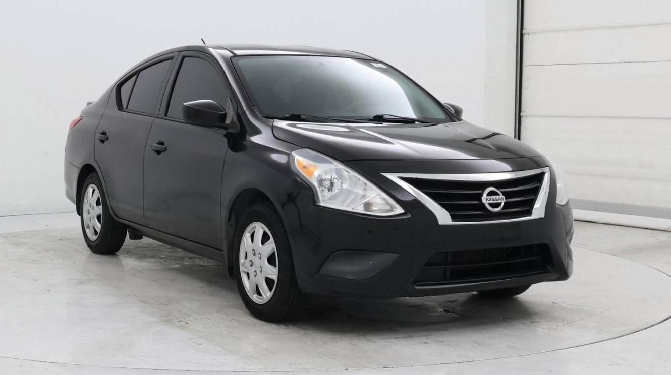 NISSAN VERSA 2017 3N1CN7AP0HL880007 image