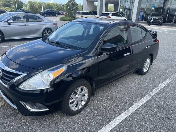 NISSAN VERSA 2017 3N1CN7AP6HL819213 image