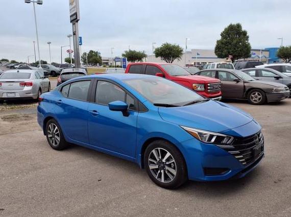 NISSAN VERSA 2024 3N1CN8EV2RL842357 image