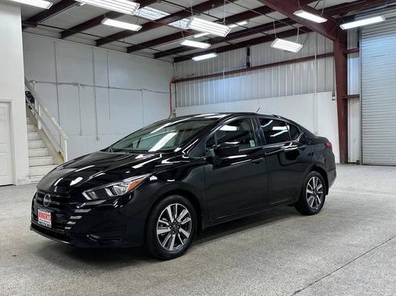 NISSAN VERSA 2024 3N1CN8DV0RL843850 image