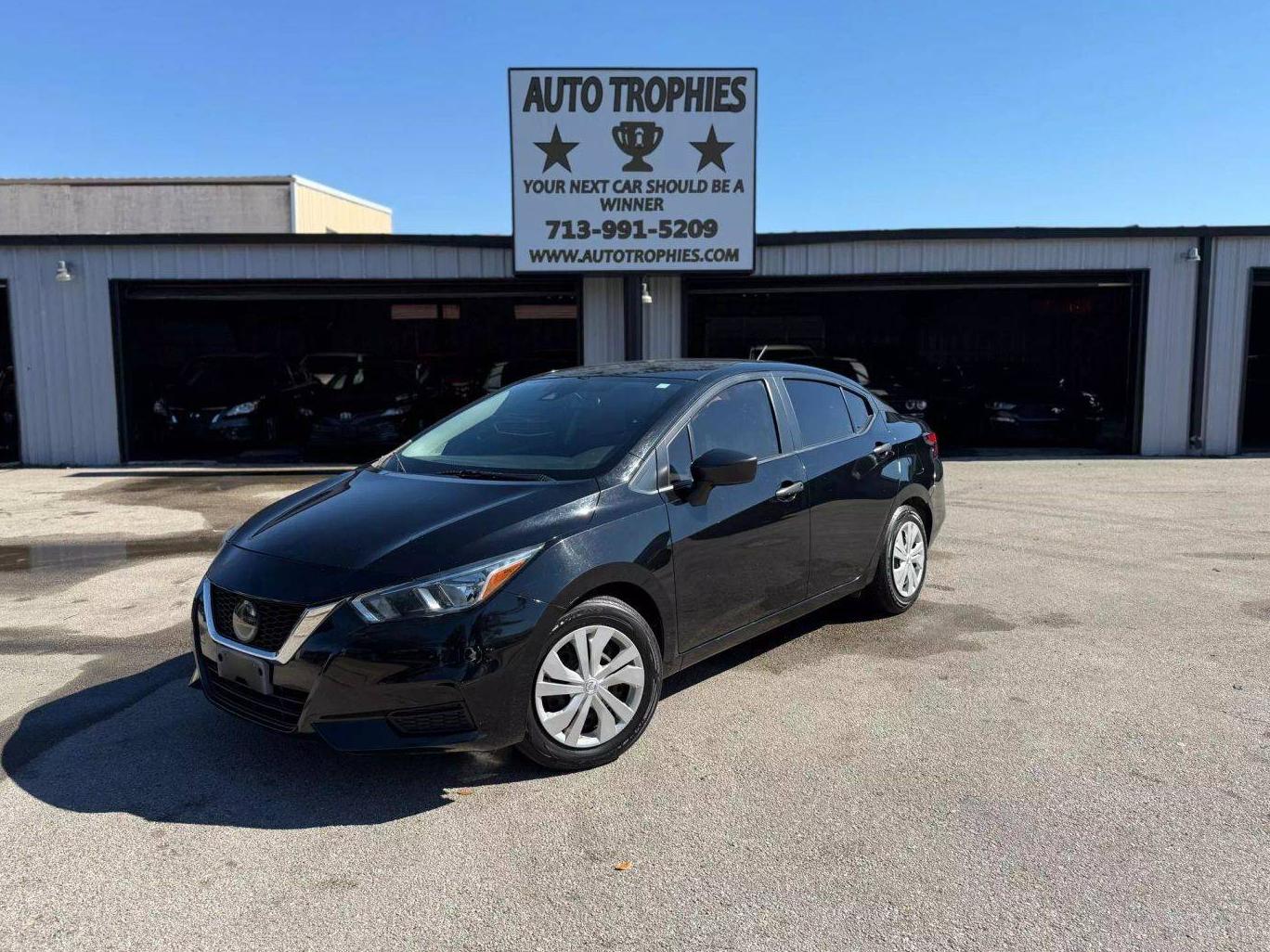 NISSAN VERSA 2020 3N1CN8DV2LL860690 image