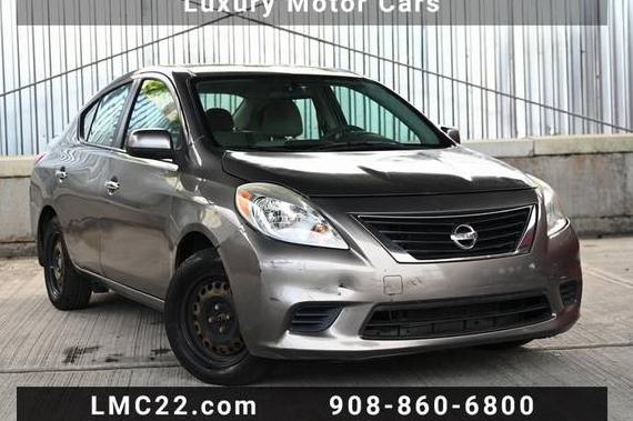 NISSAN VERSA 2013 3N1CN7AP6DL853565 image