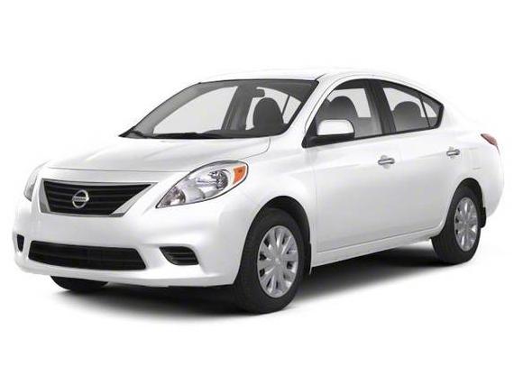 NISSAN VERSA 2013 3N1CN7AP2DL886742 image