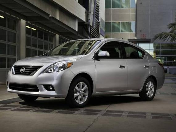 NISSAN VERSA 2014 3N1CN7AP6EL864731 image