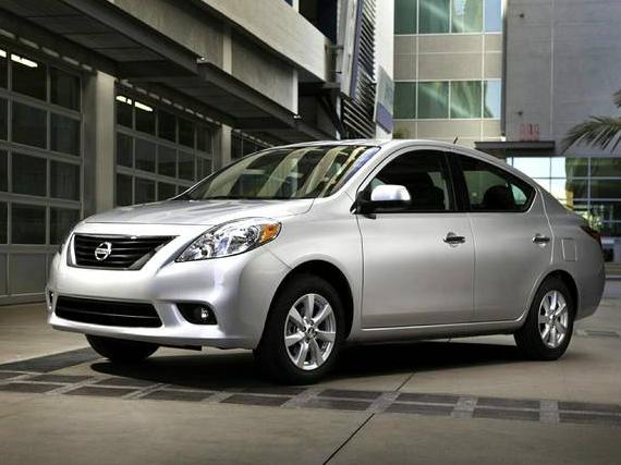 NISSAN VERSA 2014 3N1CN7AP5EK456937 image