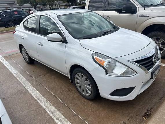 NISSAN VERSA 2015 3N1CN7AP9FL862893 image