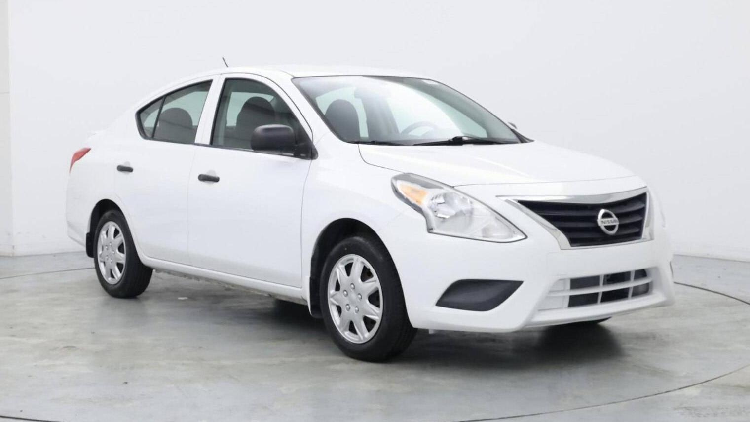 NISSAN VERSA 2015 3N1CN7AP7FL929877 image