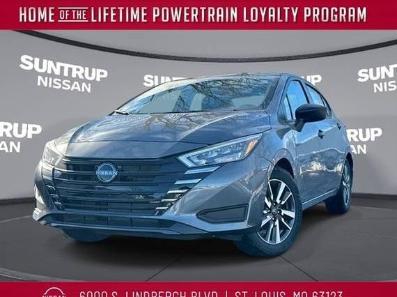 NISSAN VERSA 2025 3N1CN8DV3SL831035 image