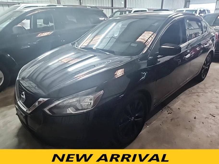 NISSAN SENTRA 2019 3N1AB7AP5KY287415 image