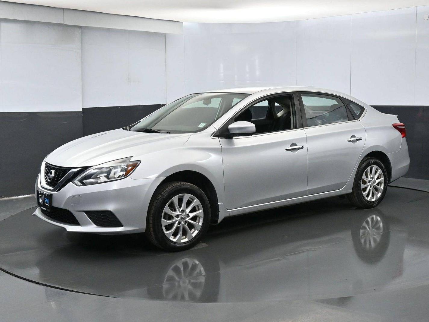 NISSAN SENTRA 2017 3N1AB7AP9HY287040 image