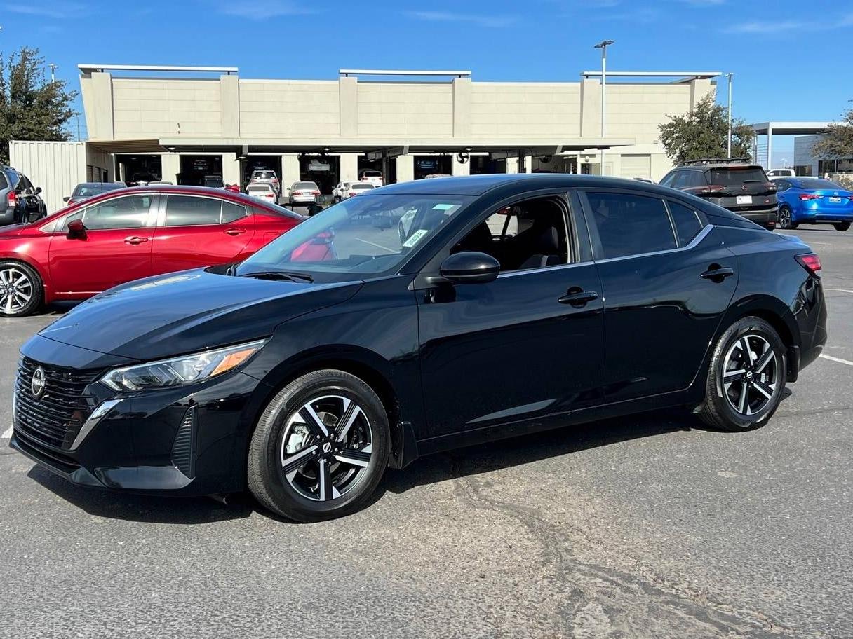 NISSAN SENTRA 2024 3N1AB8CV0RY274261 image