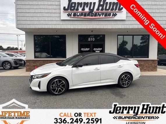 NISSAN SENTRA 2024 3N1AB8DV7RY383332 image