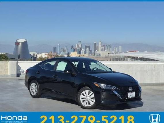 NISSAN SENTRA 2025 3N1AB8BV4SY250911 image