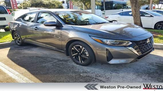 NISSAN SENTRA 2025 3N1AB8CV4SY313228 image