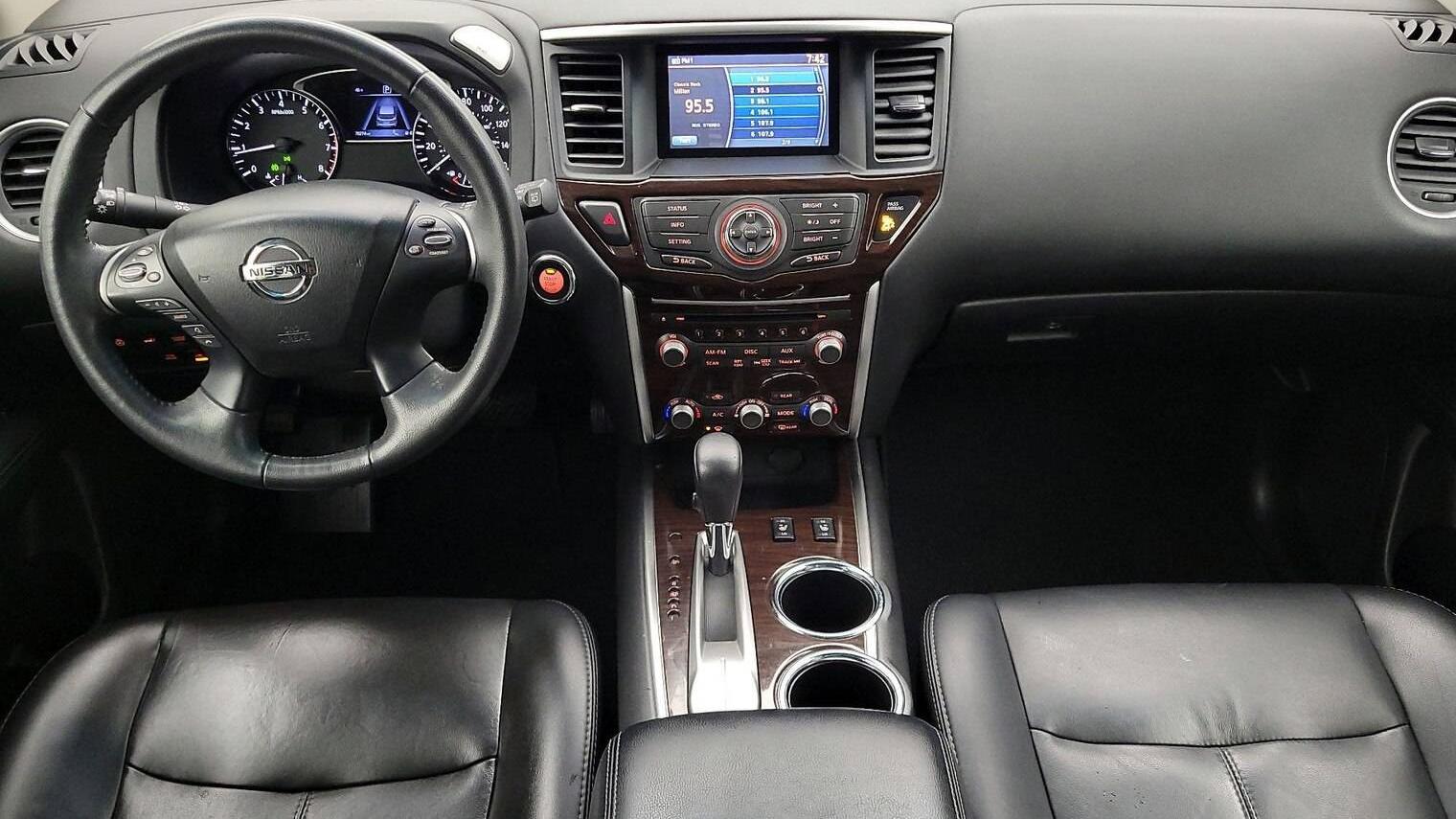 NISSAN PATHFINDER 2016 5N1AR2MN8GC621082 image