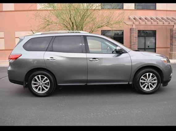 NISSAN PATHFINDER 2016 5N1AR2MN2GC652389 image NISSAN PATHFINDER 2016 5N1AR2MN2GC652389 image